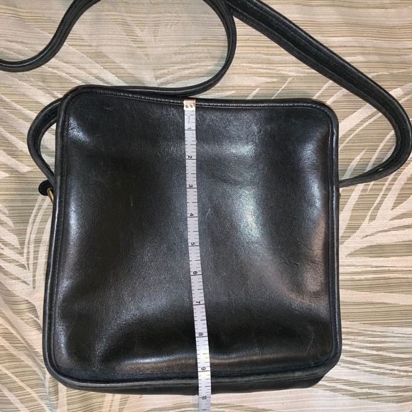 Coach Black Leather  North/South Bag - Picture 3 of 8